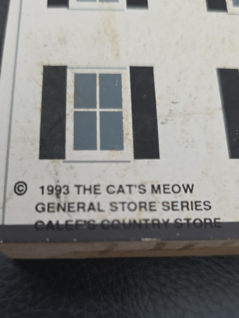 The Cat's Meow Hand-Painted Old Town Village Shop Set - Picture 2 of 8